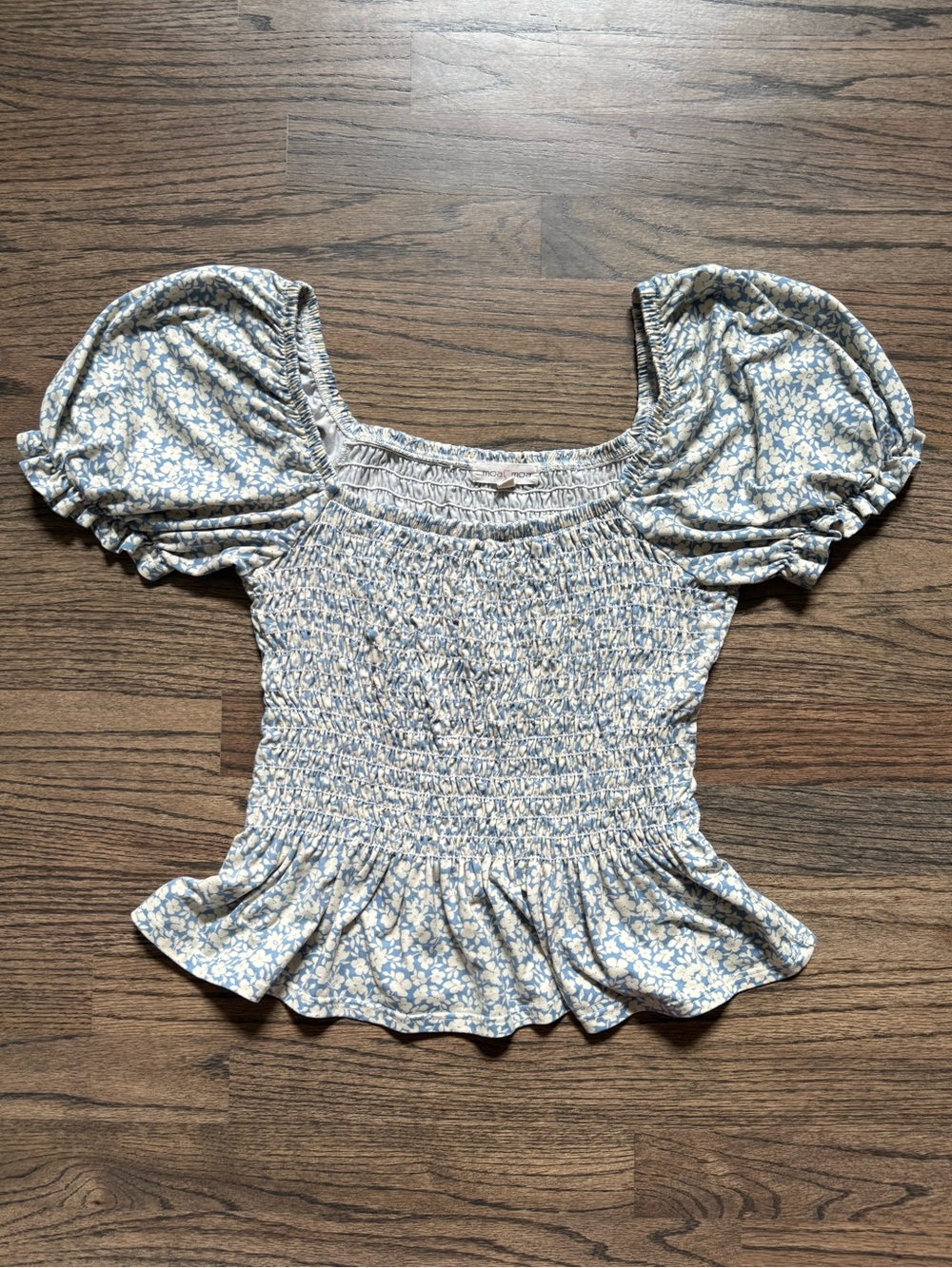 Moa Moa Ruffle Top! - Picture 2 of 4